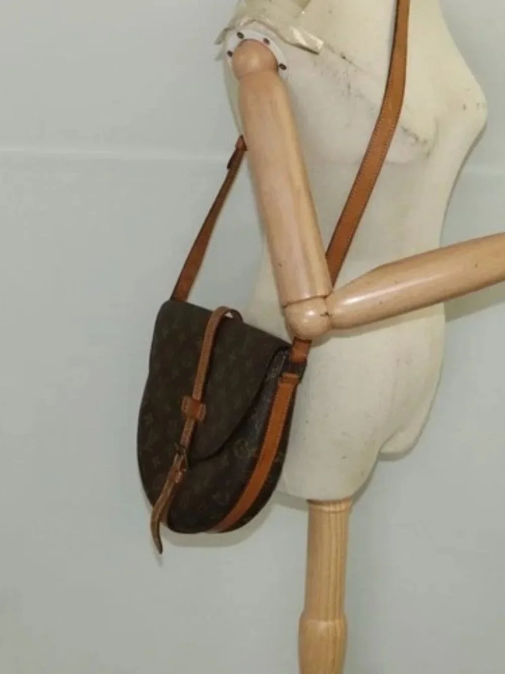 LOUIS VUITTON Monogram Chantilly GM Shoulder Bag M51232 LV Auth bs20467
